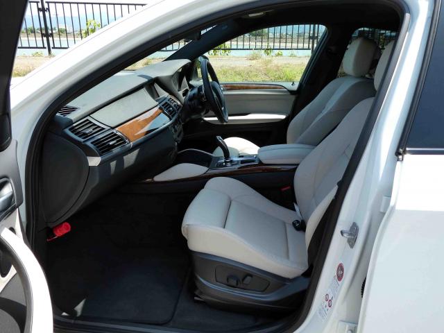 滋賀県中古車　BMW X6 xDrive35i 