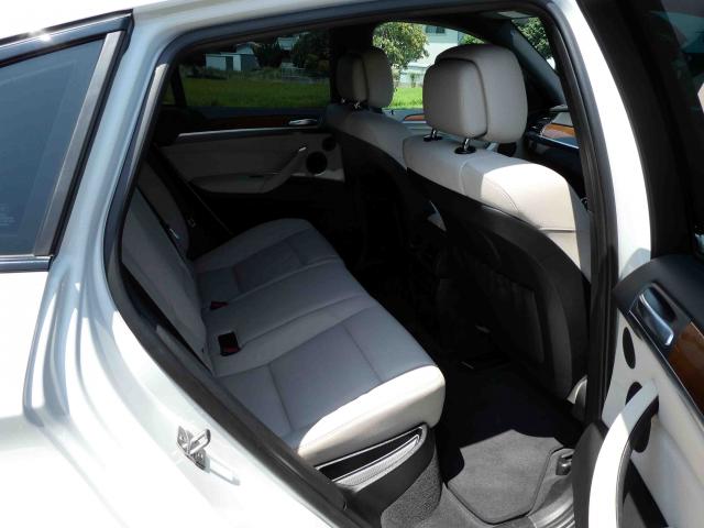滋賀県中古車　BMW X6 xDrive35i 