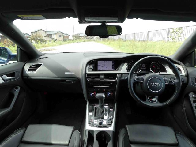 滋賀県中古車　アウディ A5 ??????? 2.0TFSI ????S????????