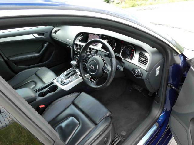 滋賀県中古車　アウディ A5 ??????? 2.0TFSI ????S????????