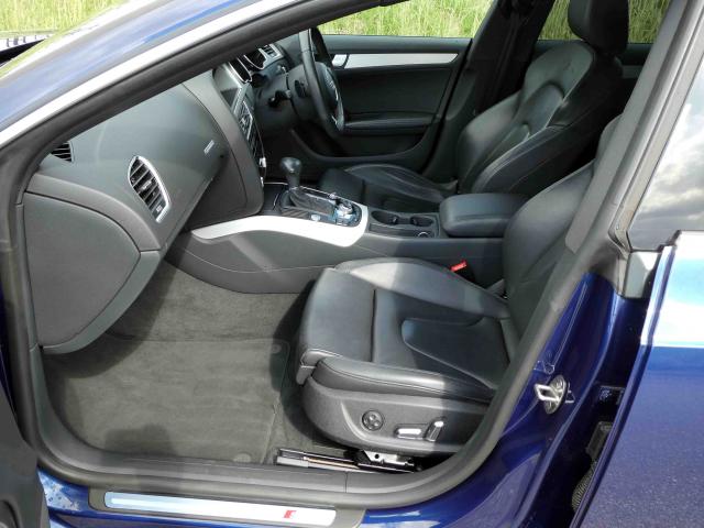 滋賀県中古車　アウディ A5 ??????? 2.0TFSI ????S????????
