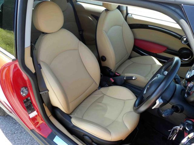 滋賀県中古車　BMW MINI クーパー