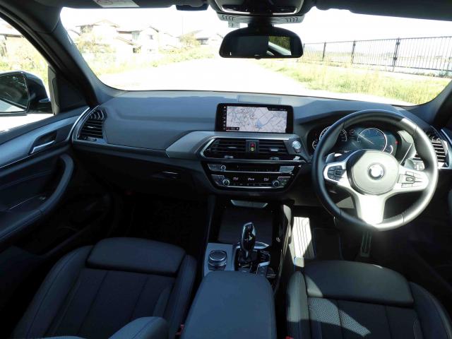 滋賀県中古車　BMW X3 xDrive20d Mスポーツ