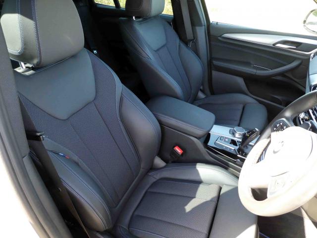 滋賀県中古車　BMW X3 xDrive20d Mスポーツ