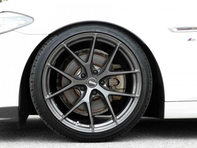 滋賀県中古車　BMW 5シリーズ　ツーリング 523d ツーリングMスポーツ