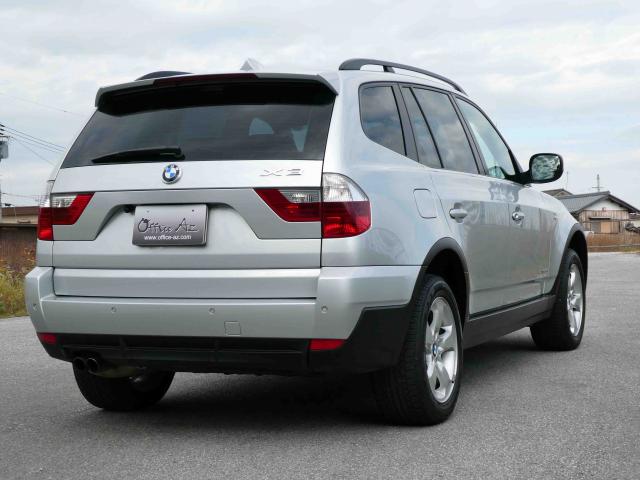 滋賀県中古車　BMW X3 xDrive25i