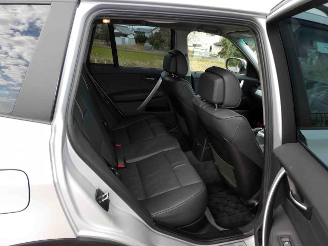 滋賀県中古車　BMW X3 xDrive25i