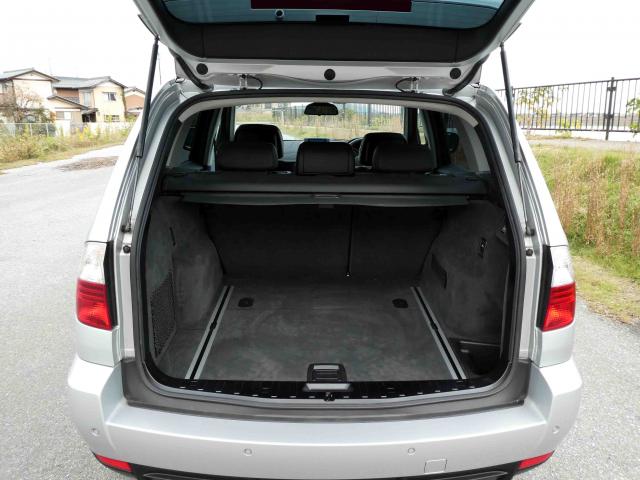 滋賀県中古車　BMW X3 xDrive25i