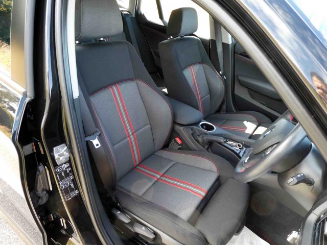 滋賀県中古車　BMW X1 xDrive18i スポーツ