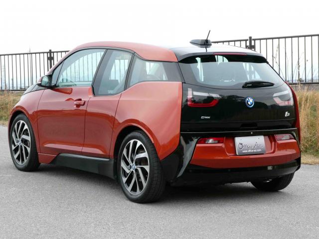 滋賀県中古車　BMW i3 ベースグレード