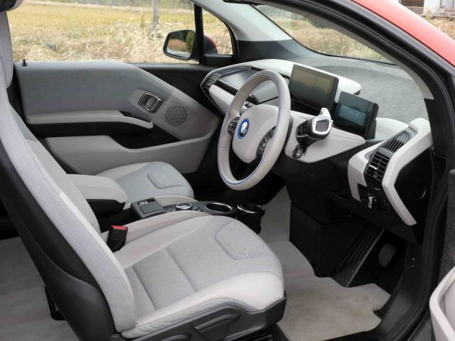 滋賀県中古車　BMW i3 ベースグレード