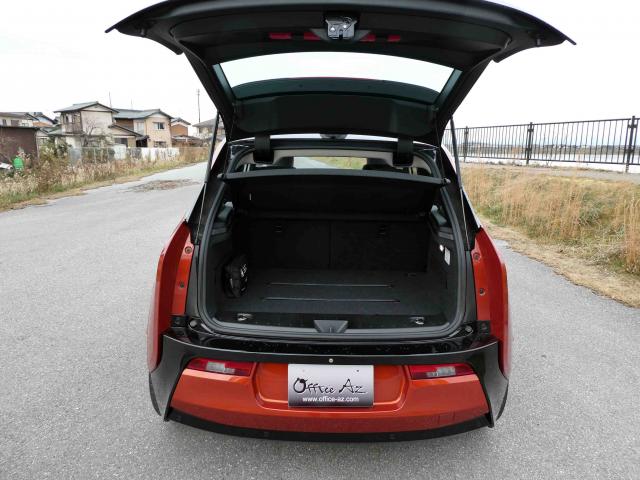 滋賀県中古車　BMW i3 ベースグレード