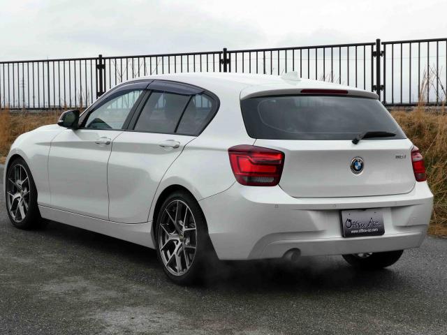 滋賀県中古車　BMW 1シリーズ 116i スタイル