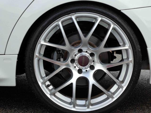 滋賀県中古車　BMW 3シリーズ 320i