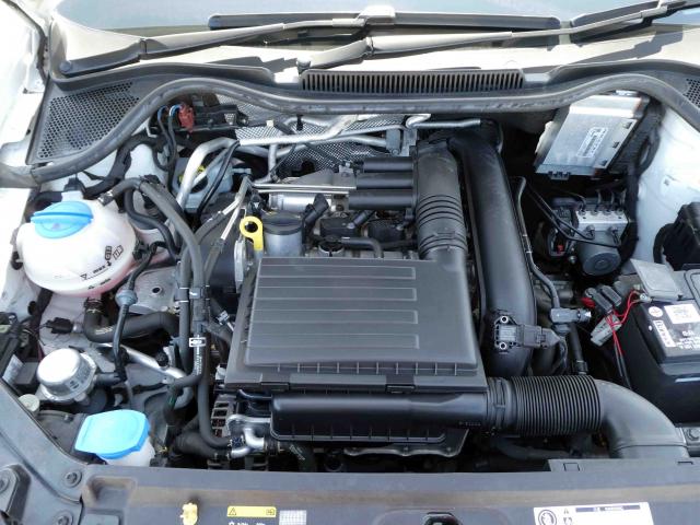 滋賀県中古車　フォルクスワーゲン ポロ TSI コンフォートライン
