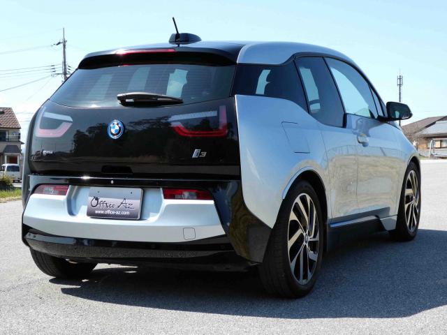 滋賀県中古車　BMW i3 ベースグレード