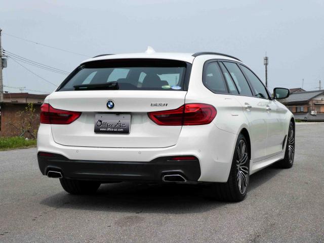 滋賀県中古車　BMW 5シリーズ　ツーリング 523i ツーリングMスポーツ