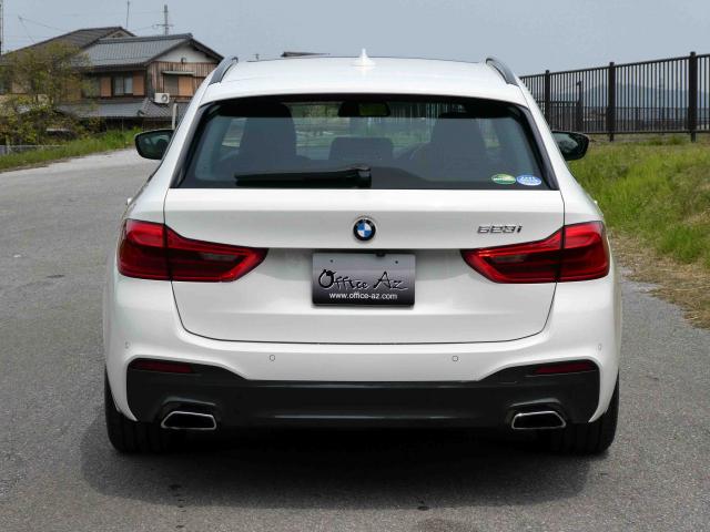 滋賀県中古車　BMW 5シリーズ　ツーリング 523i ツーリングMスポーツ