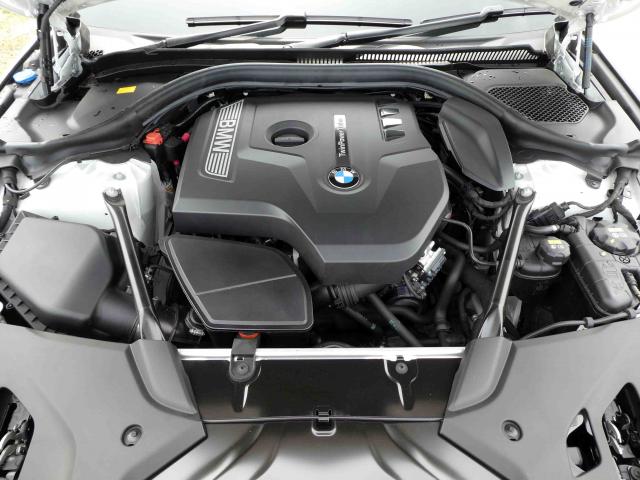 滋賀県中古車　BMW 5シリーズ　ツーリング 523i ツーリングMスポーツ