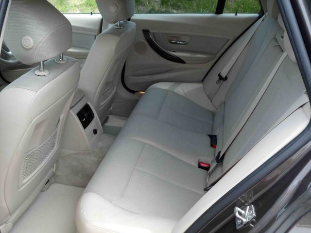 滋賀県中古車　BMW 3シリーズツーリング 320i ツーリングモダン