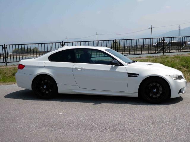 滋賀県中古車　BMW M3 M3クーペ Mドライブパッケージ