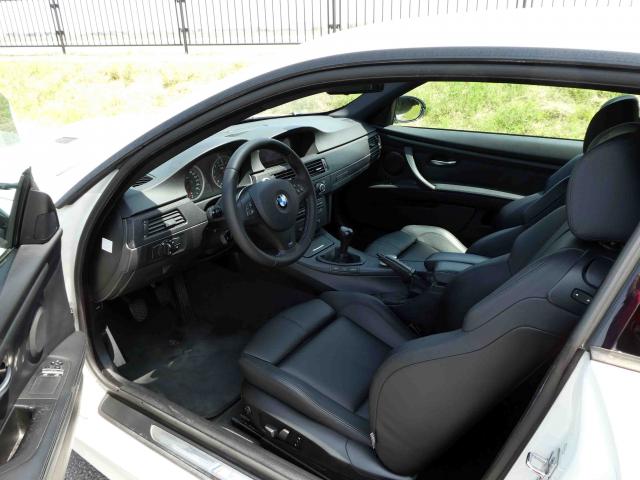 滋賀県中古車　BMW M3 M3クーペ Mドライブパッケージ