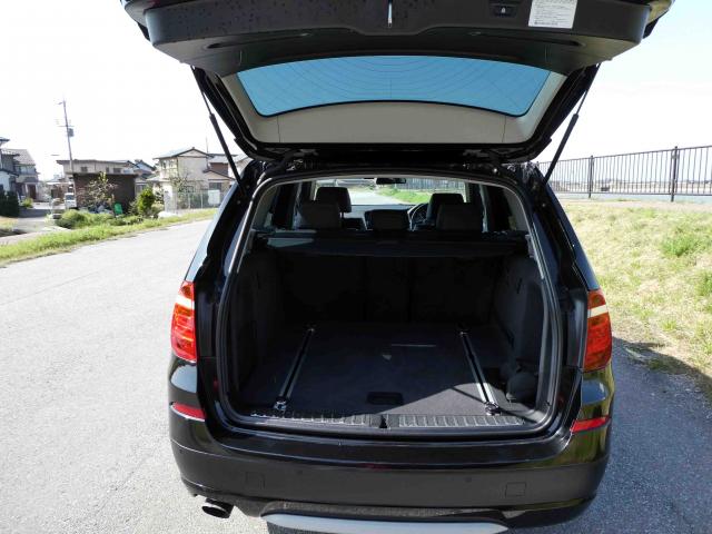 滋賀県中古車　BMW X3 xDrive20d