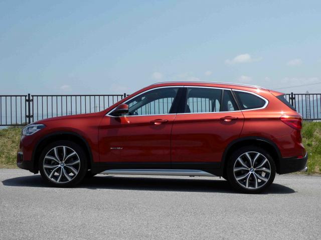 滋賀県中古車　BMW X1  xDrive18d アーバニスタ