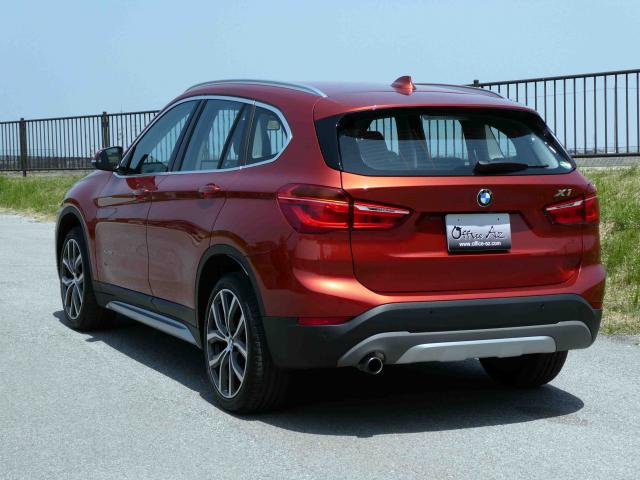 滋賀県中古車　BMW X1  xDrive18d アーバニスタ
