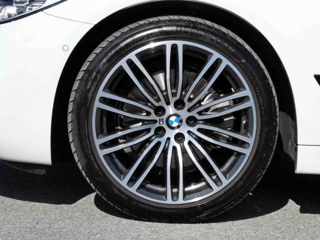 滋賀県中古車　BMW 5シリーズ 523d Mスポーツ