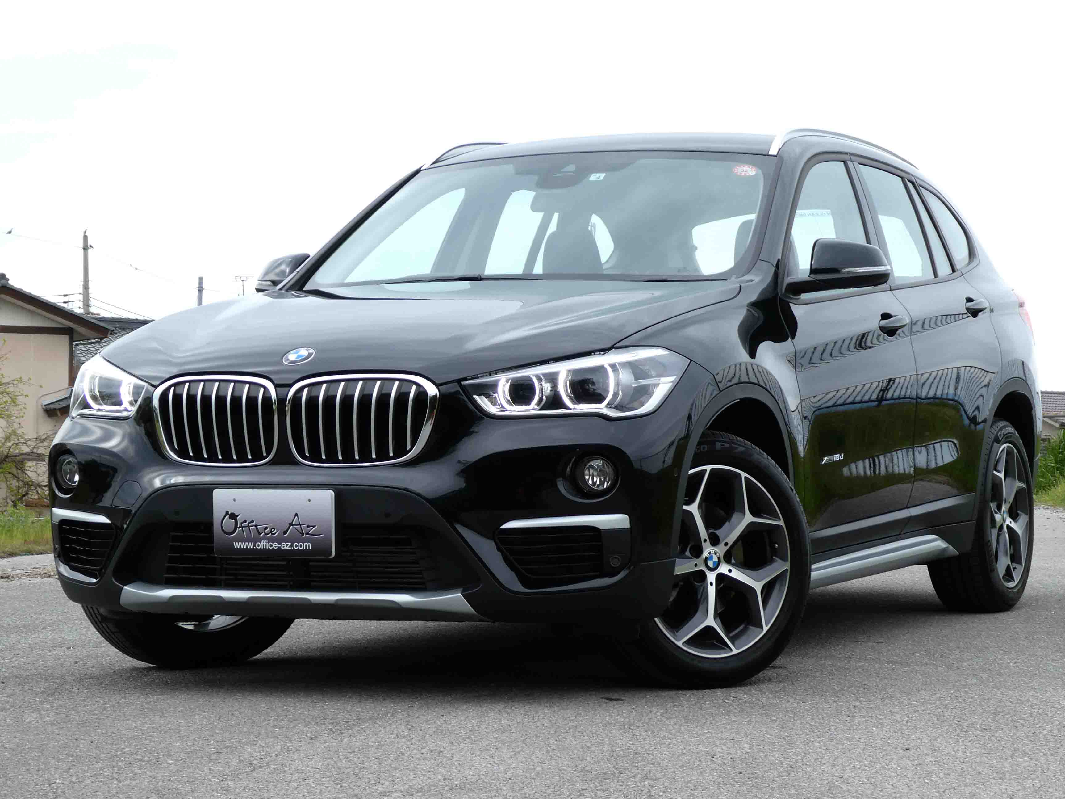 滋賀県中古車　BMW X1 xDrive18d Xライン