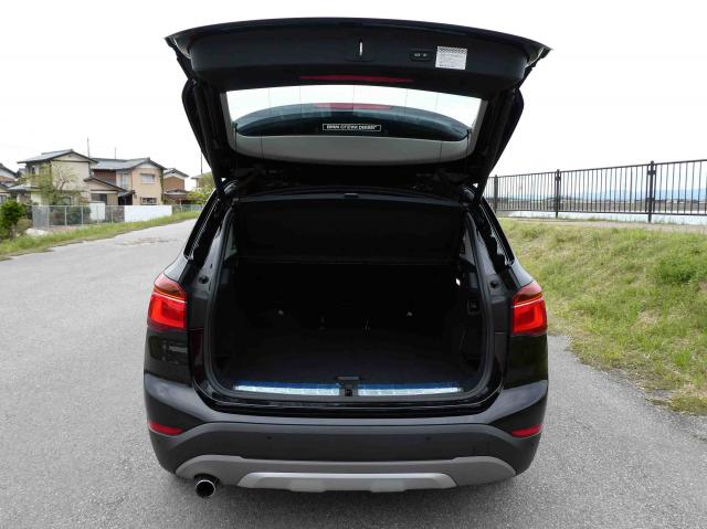 滋賀県中古車　BMW X1 xDrive18d Xライン