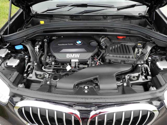 滋賀県中古車　BMW X1 xDrive18d Xライン