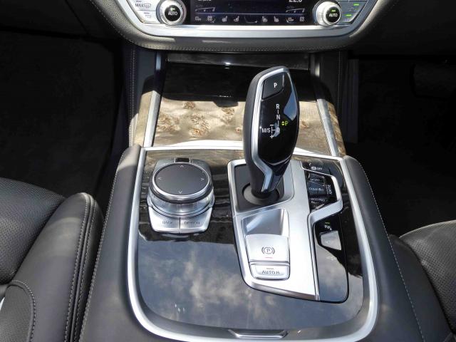 滋賀県中古車　BMW 7シリーズ 740d xDriveエクゼクティブ