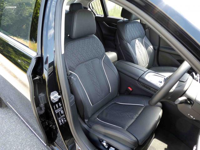 滋賀県中古車　BMW 7シリーズ 740d xDriveエクゼクティブ