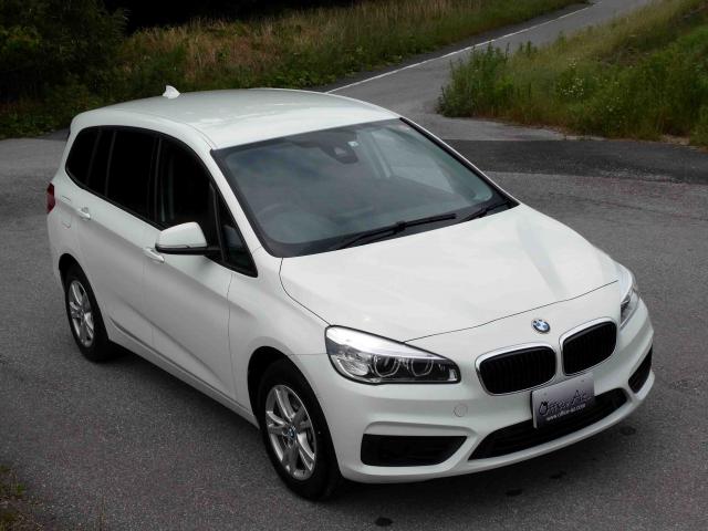 滋賀県中古車　BMW 2シリーズ 218i グランツアラー