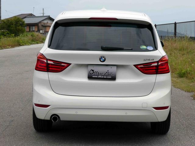 滋賀県中古車　BMW 2シリーズ 218i グランツアラー