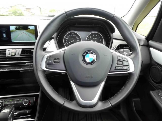 滋賀県中古車　BMW 2シリーズ 218i グランツアラー