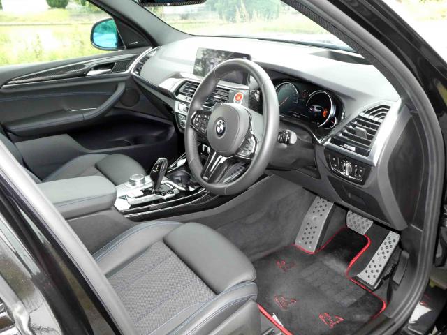 滋賀県中古車　BMW X3 xDrive20d Mスポーツ 