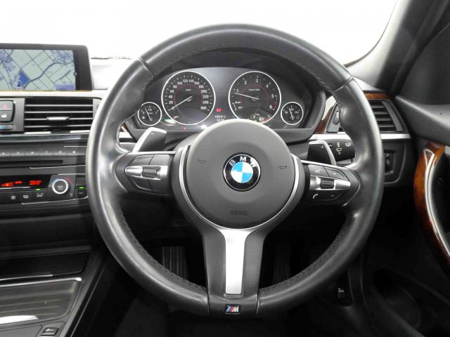 滋賀県中古車　BMW 3シリーズ 320d Mスポーツ