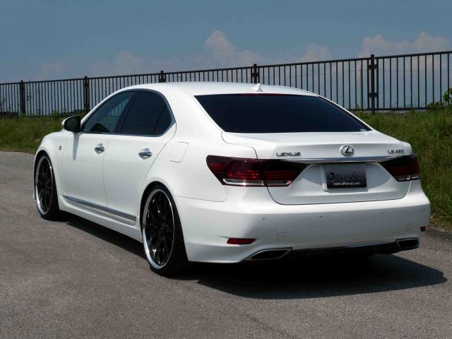 滋賀県中古車　レクサス LS LS460 Fスポーツ