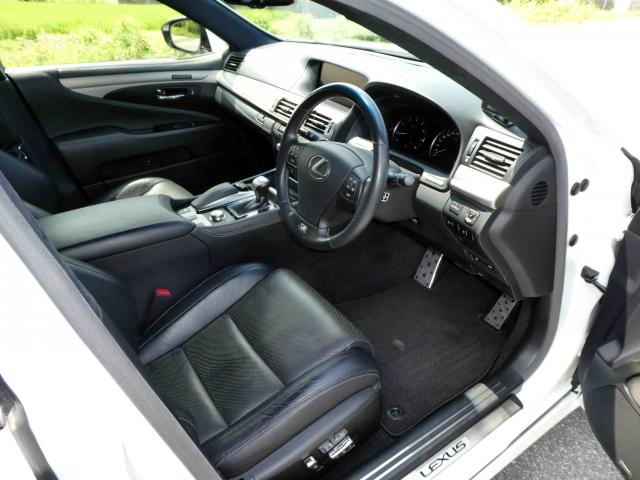 滋賀県中古車　レクサス LS LS460 Fスポーツ