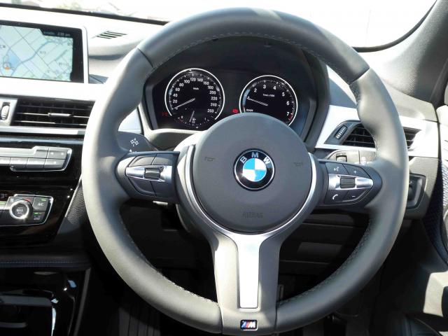 滋賀県中古車　BMW X1 sDrive18i Mスポーツ