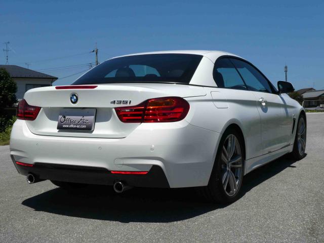 滋賀県中古車　BMW 4シリーズ 435iカブリオレ  Mスポーツ