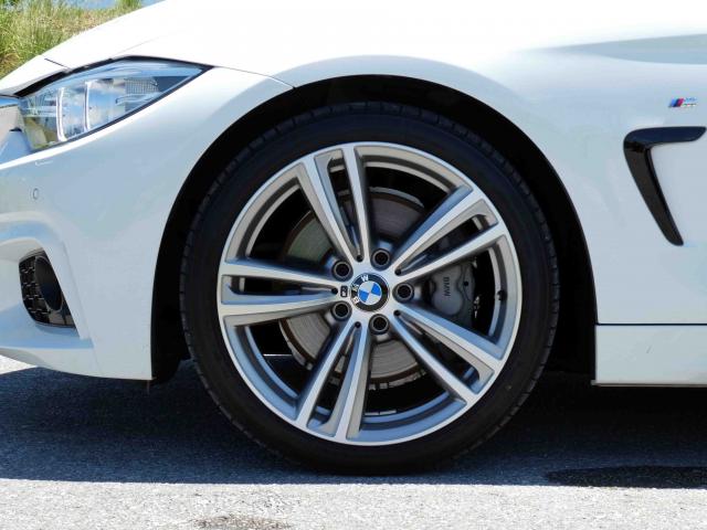 滋賀県中古車　BMW 4シリーズ 435iカブリオレ  Mスポーツ