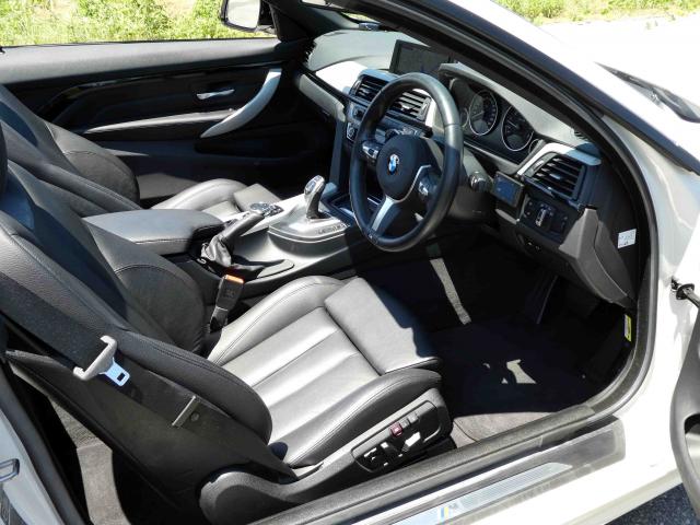 滋賀県中古車　BMW 4シリーズ 435iカブリオレ  Mスポーツ