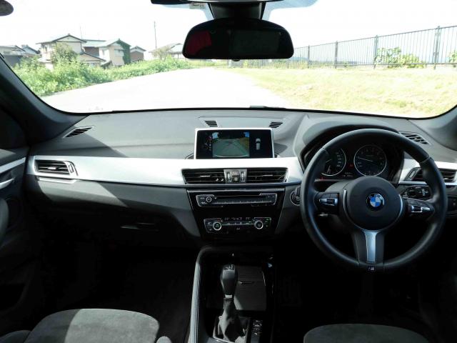 滋賀県中古車　BMW X1 sDrive18i Mスポーツ