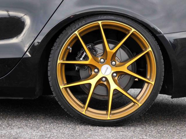 滋賀県中古車　アウディ A4 1.8TFSI 