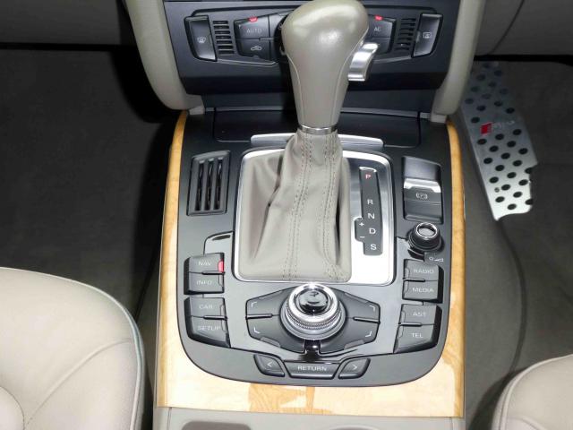 滋賀県中古車　アウディ A4 1.8TFSI 