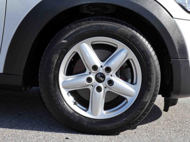 滋賀県中古車　BMW MINI クーパークロスオーバー